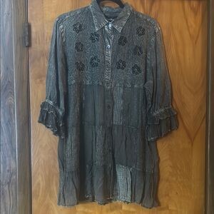 Young threads Women's Black Floral Top